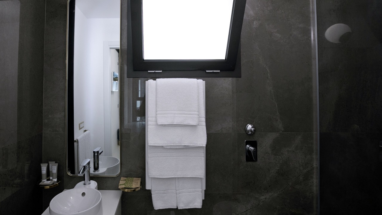 Photo of Bathroom in Trapani City Centre