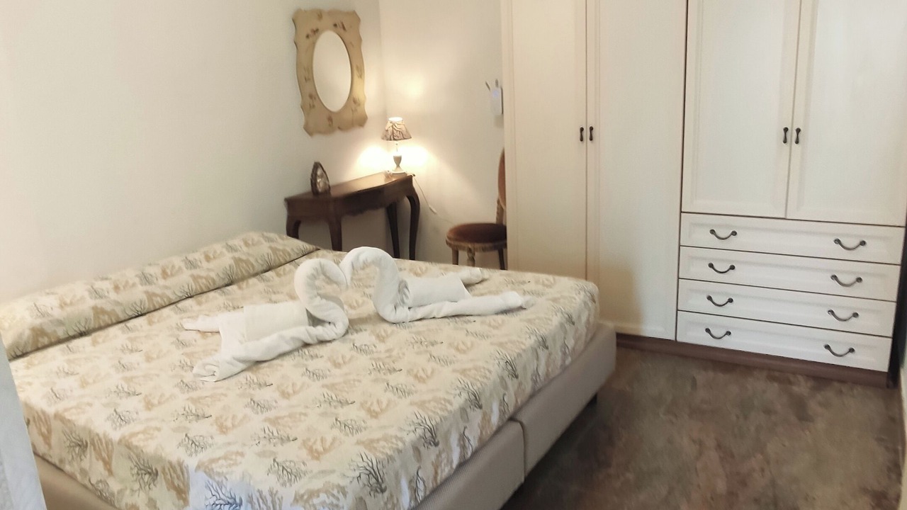 Photo of Bedroom in Latina Lido