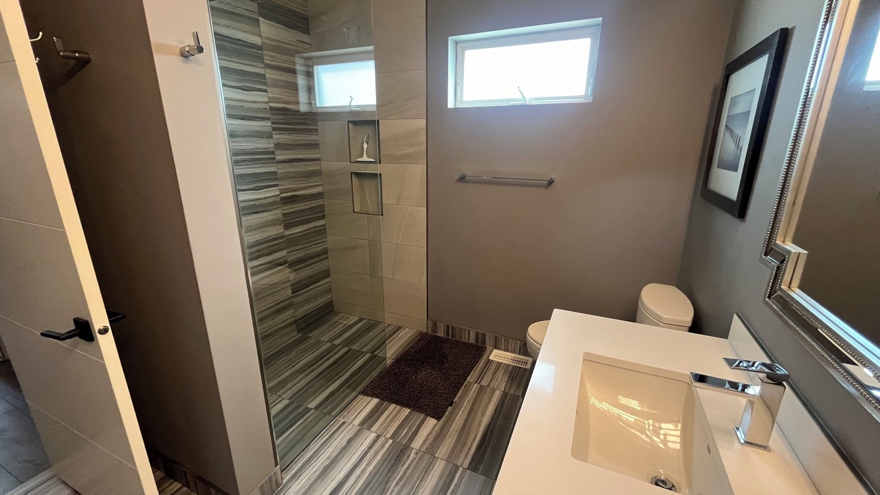 Photo of Bathroom in Okanagan-Similkameen