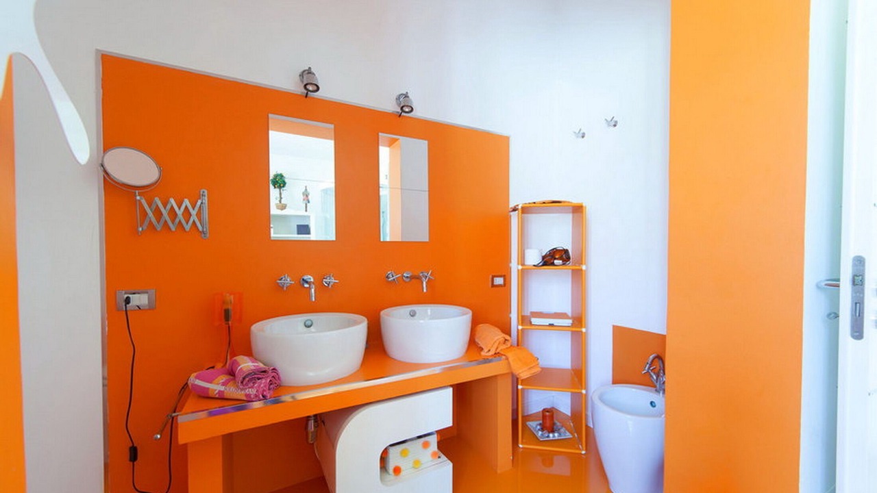 Photo of Bathroom in Paparella