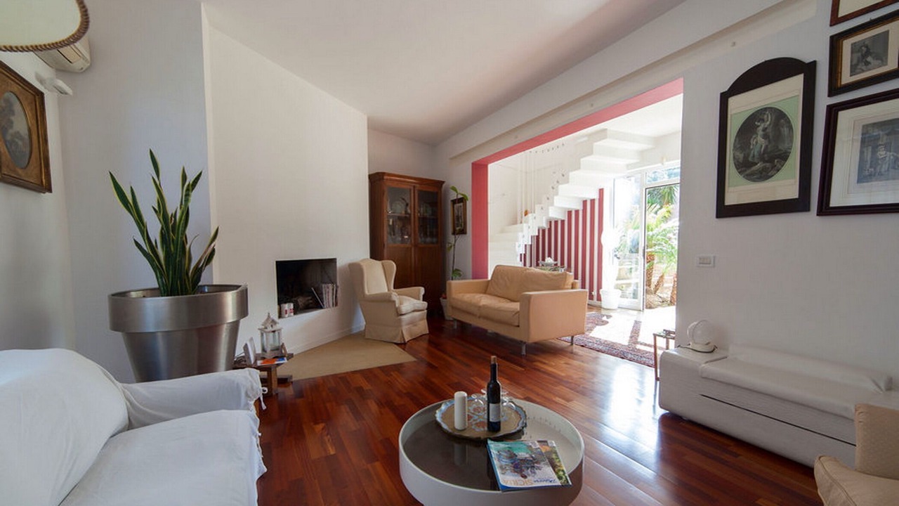 Photo of Livingroom in Paparella
