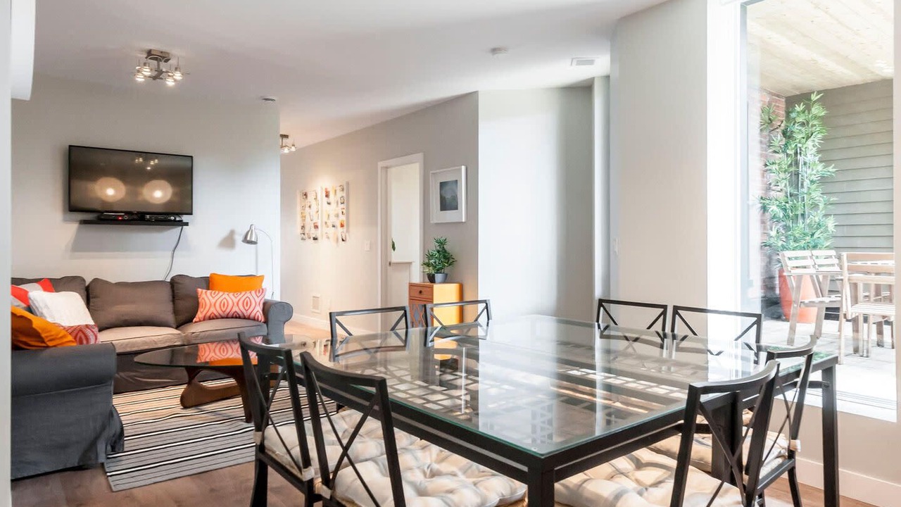 Photo of Livingroom in Plateau Mont Royal
