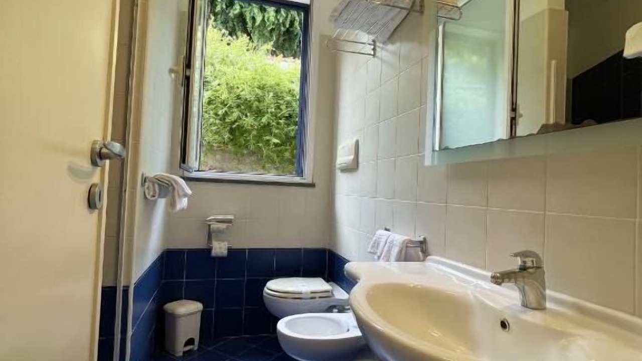 Photo of Bathroom in Ustica
