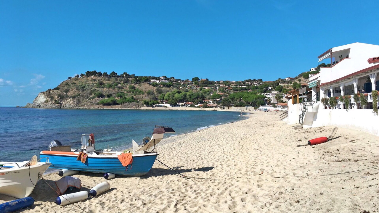 Photo of Others in Riaci