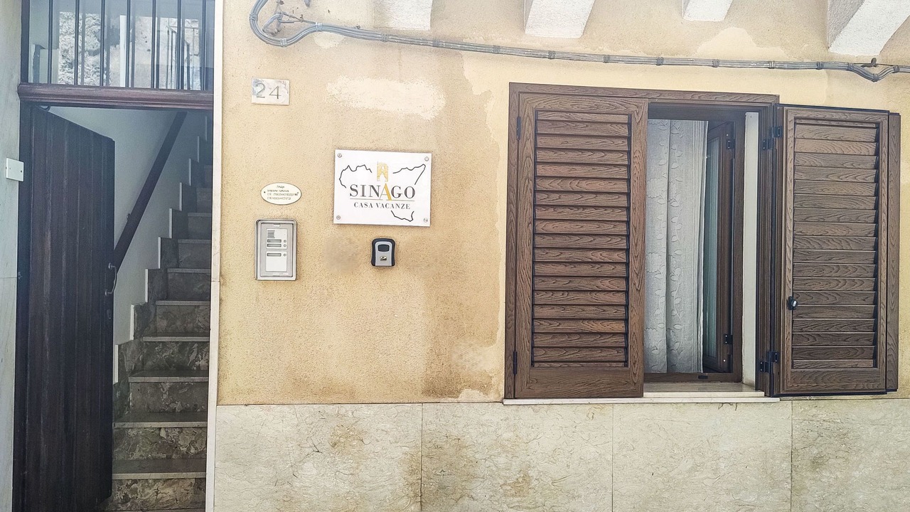 Photo of Others in Lascari