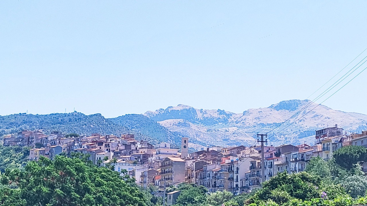 Photo of Others in Lascari