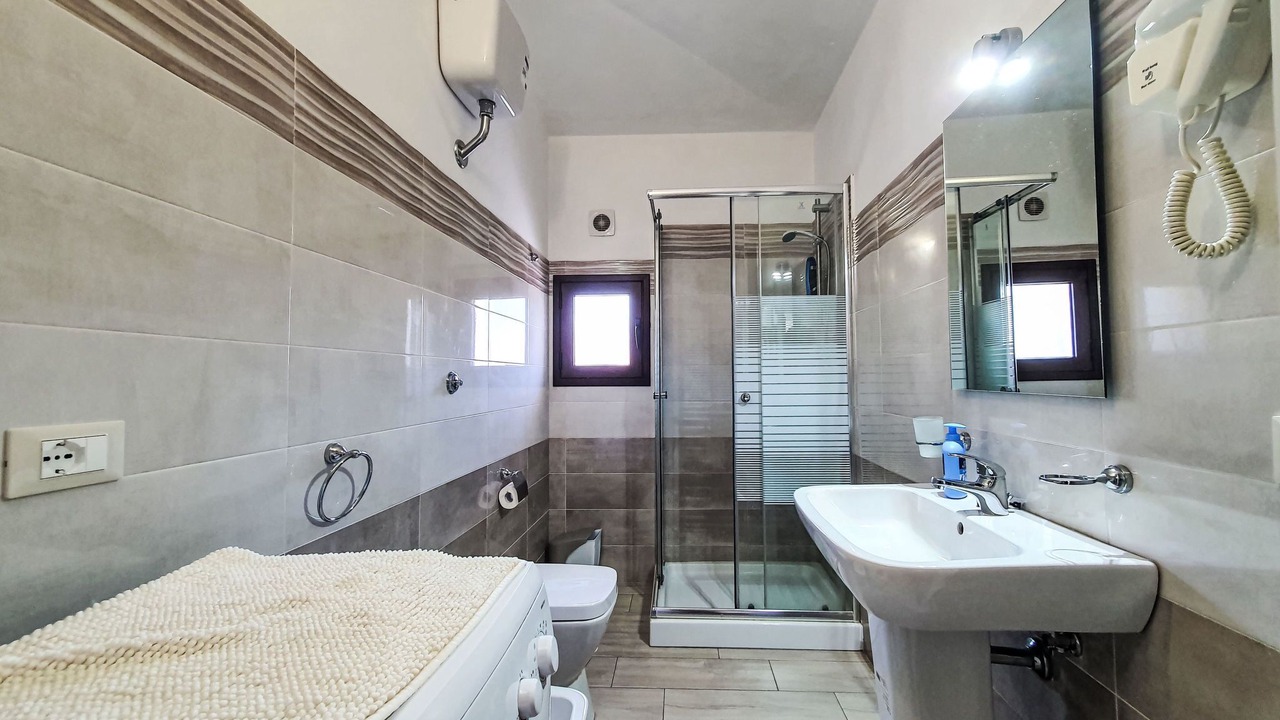 Photo of Bathroom in Lascari