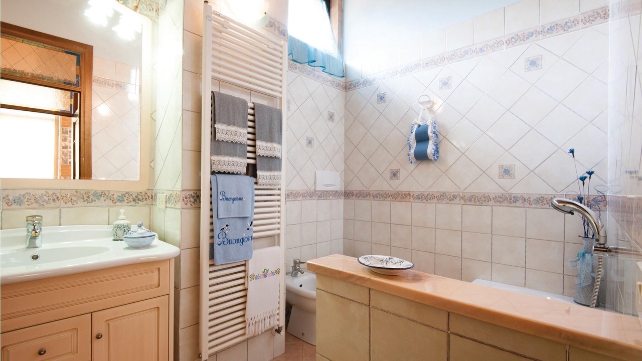 Photo of Bathroom in Sovicille