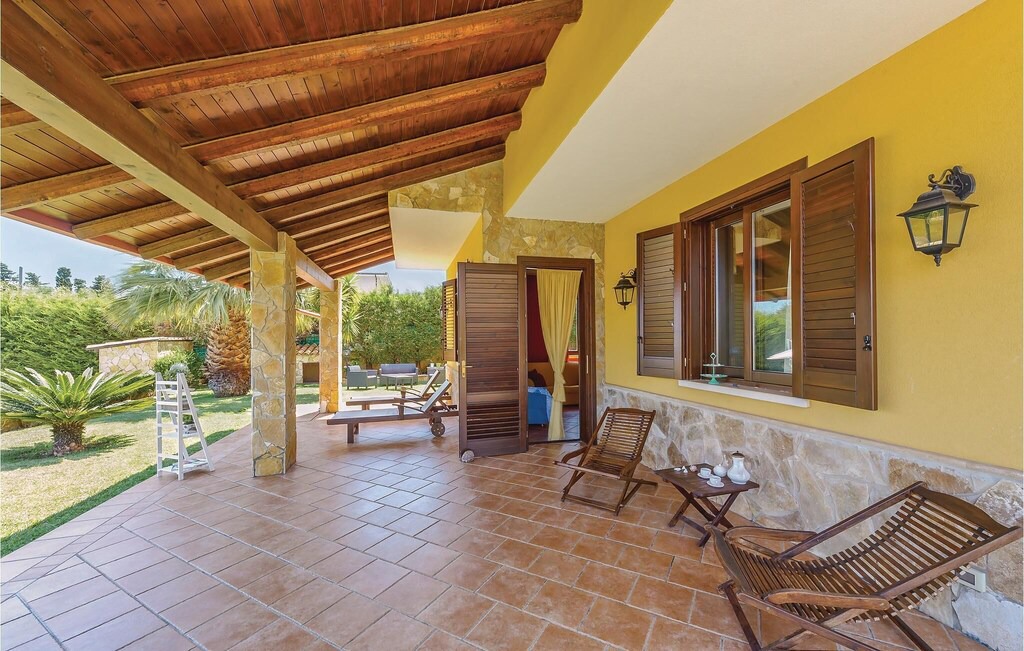 Photo of Patio Balcony in Torre Colonna-sperone