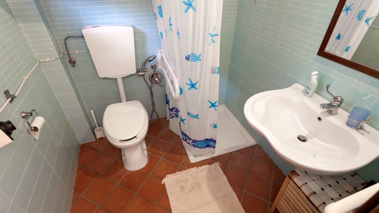 Photo of Bathroom in Mirto