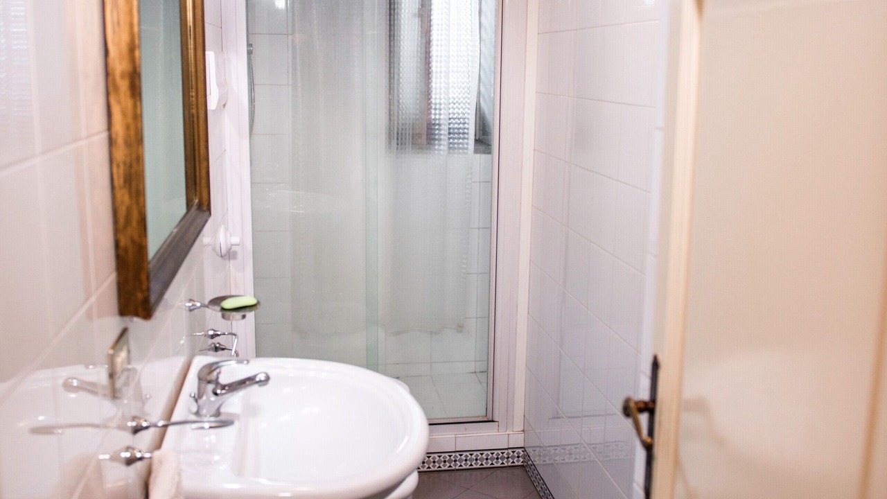 Photo of Bathroom in Mondello