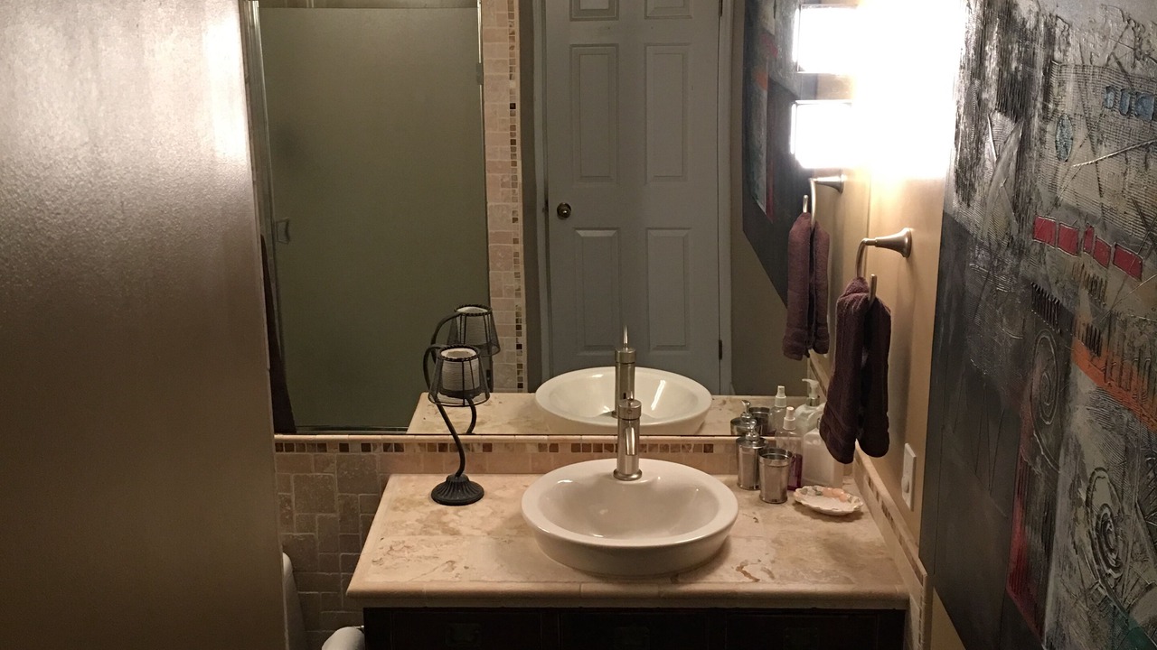Photo of Bathroom in Grand Boulevard