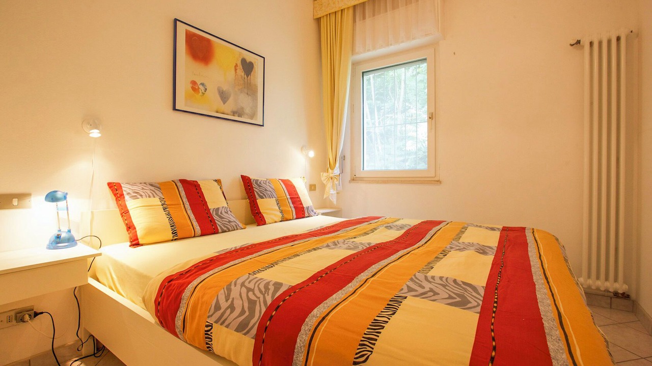 Photo of Bedroom in Cannobio