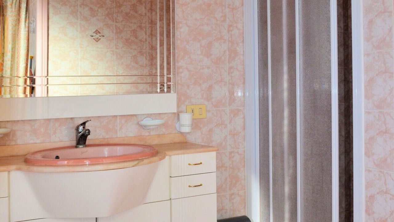 Photo of Bathroom in Campofelice di Roccella