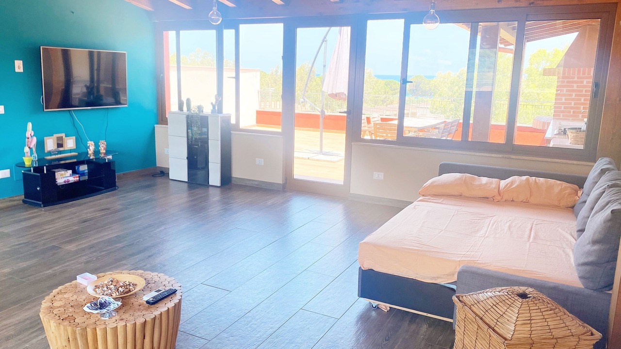 Photo of Livingroom in Oliveri