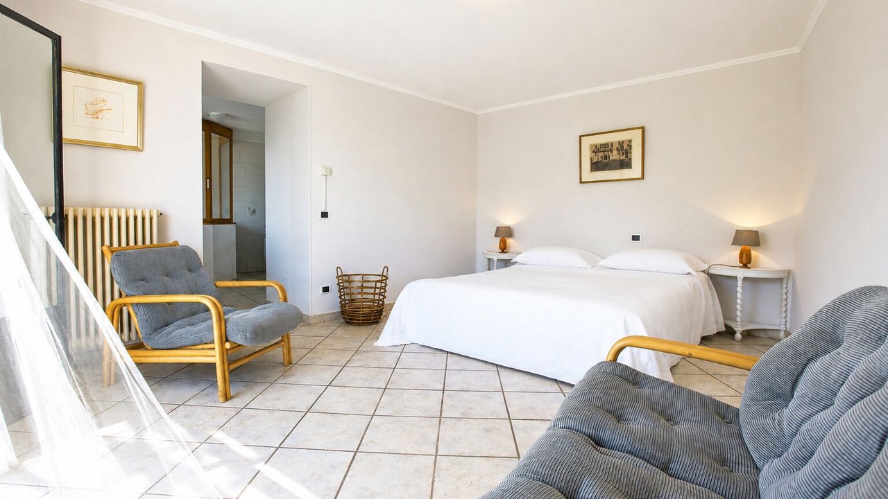 Photo of Bedroom in Cannobio