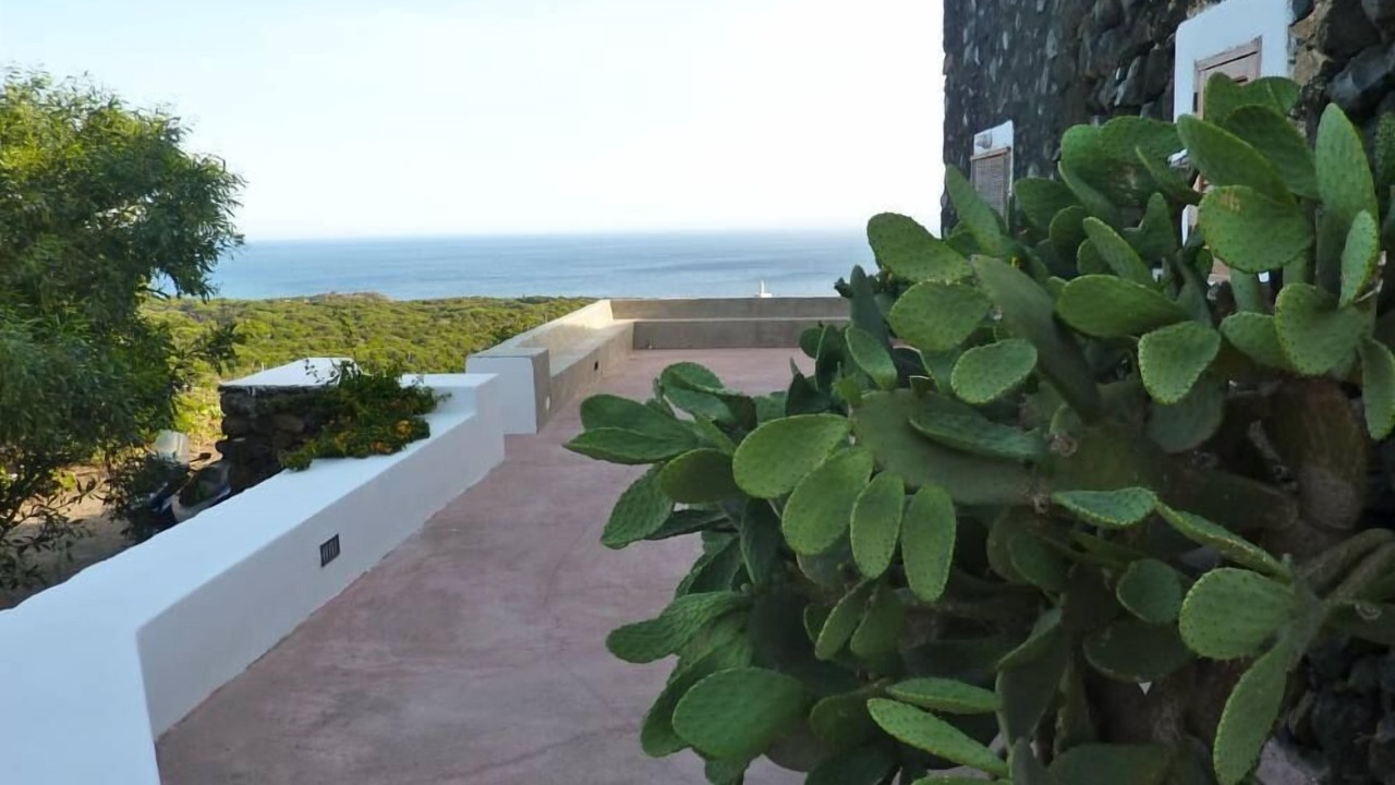 Photo of Patio Balcony in Pantelleria