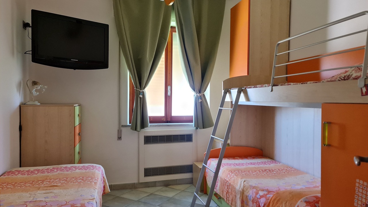 Photo of Bedroom in Latina Lido