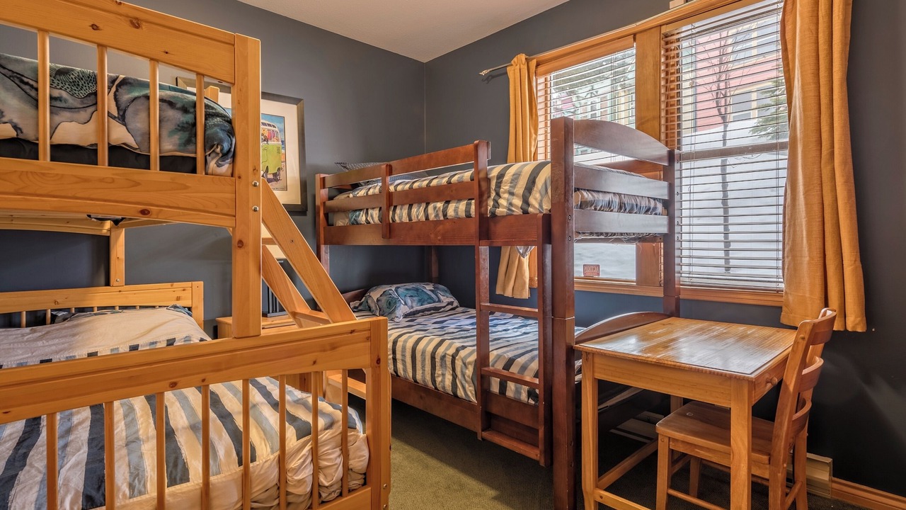 Photo of Bedroom in Silver Star Mountain
