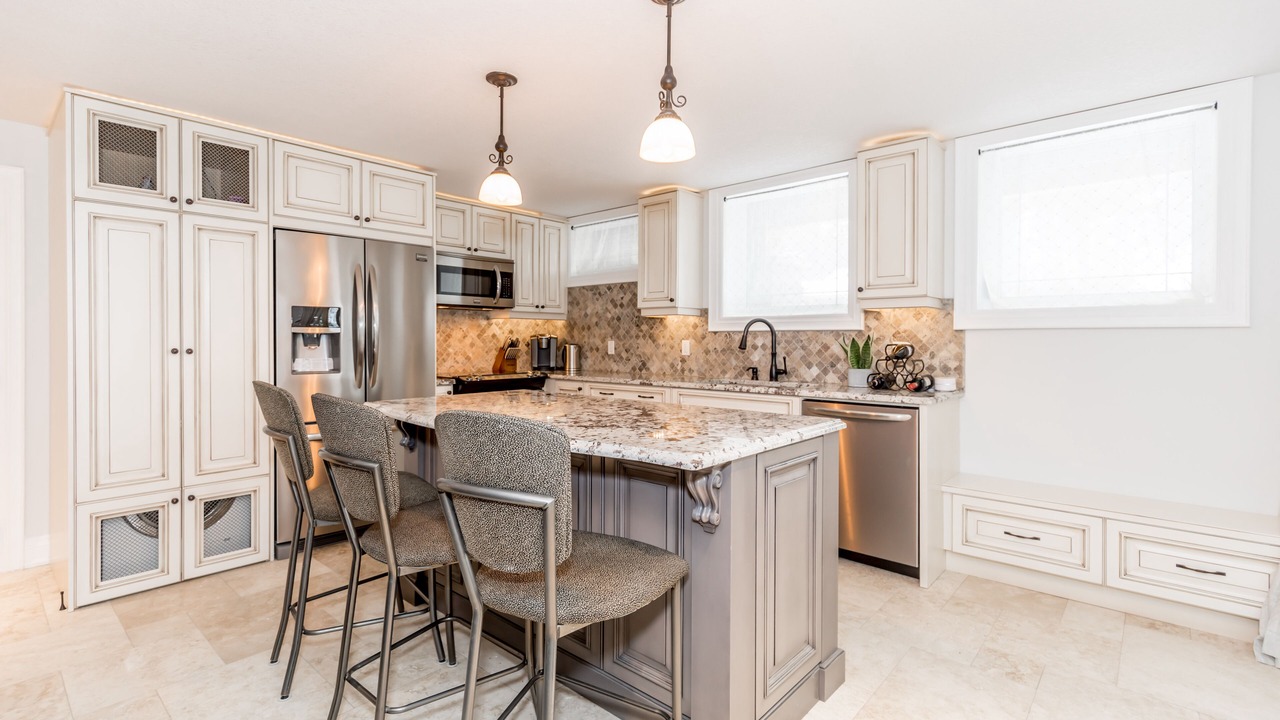 Photo of Kitchen in Oro-Medonte