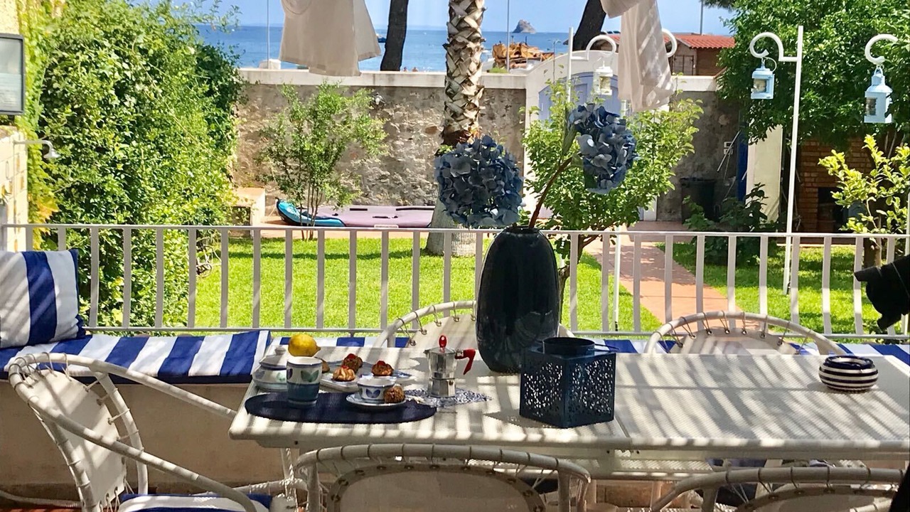 Photo of Outdoor in Patti
