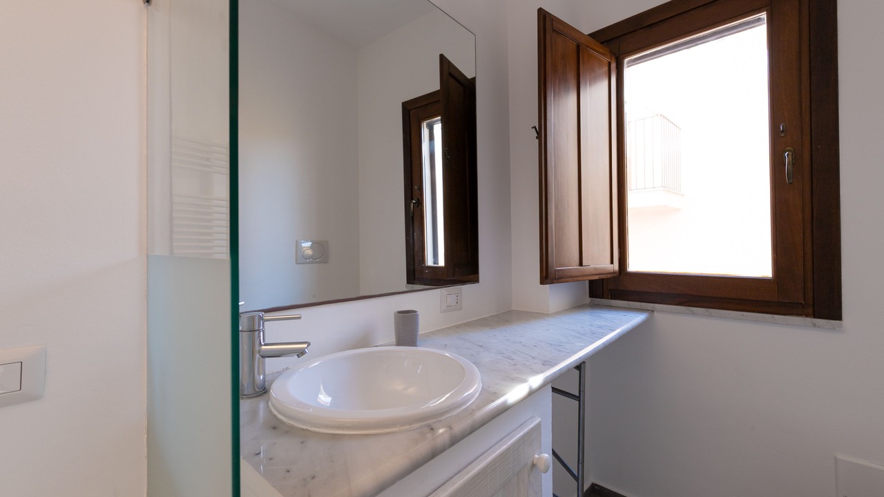 Photo of Bathroom in Old Town