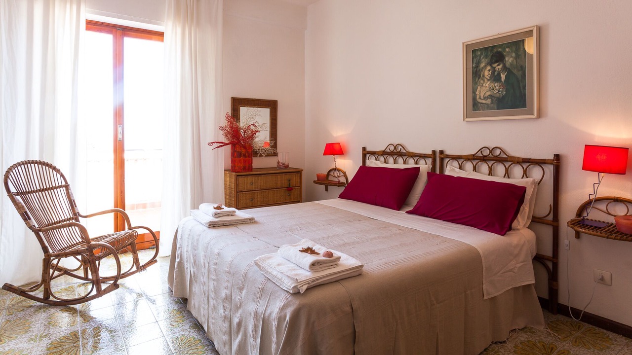 Photo of Bedroom in Torre Colonna-sperone