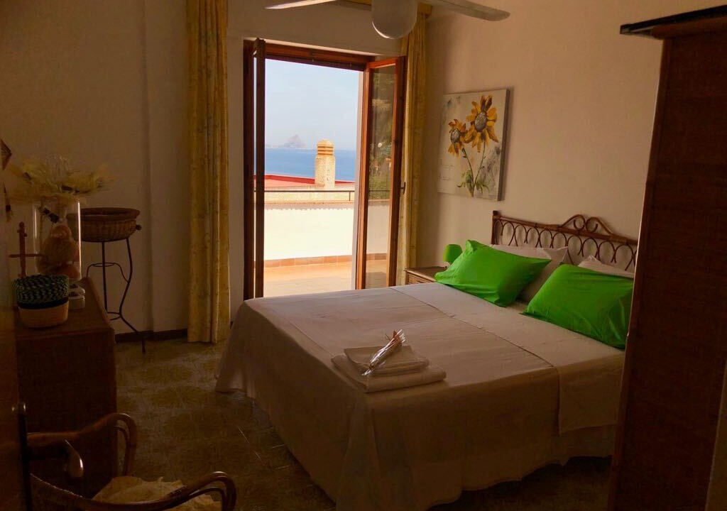 Photo of Bedroom in Torre Colonna-sperone