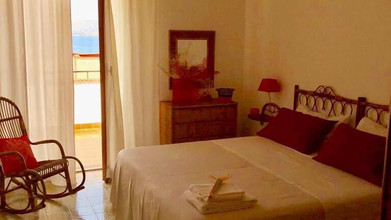 Photo of Bedroom in Torre Colonna-sperone