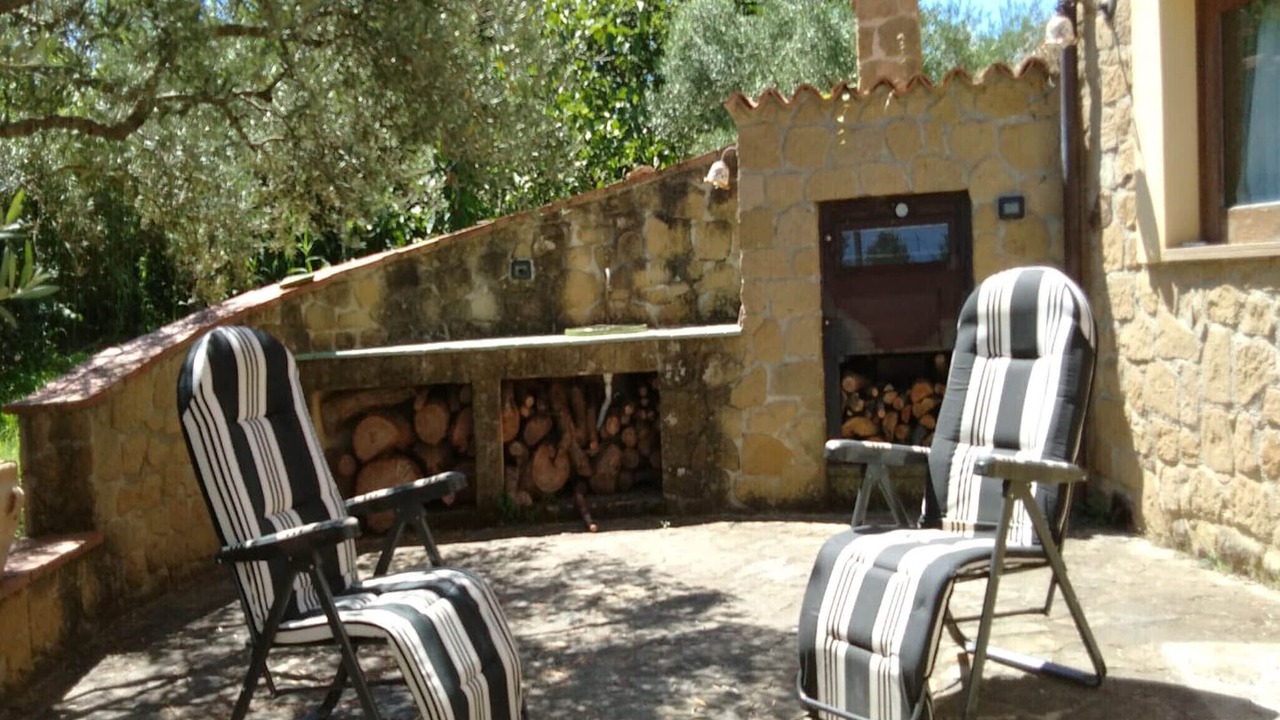 Photo of Patio Balcony in Naso