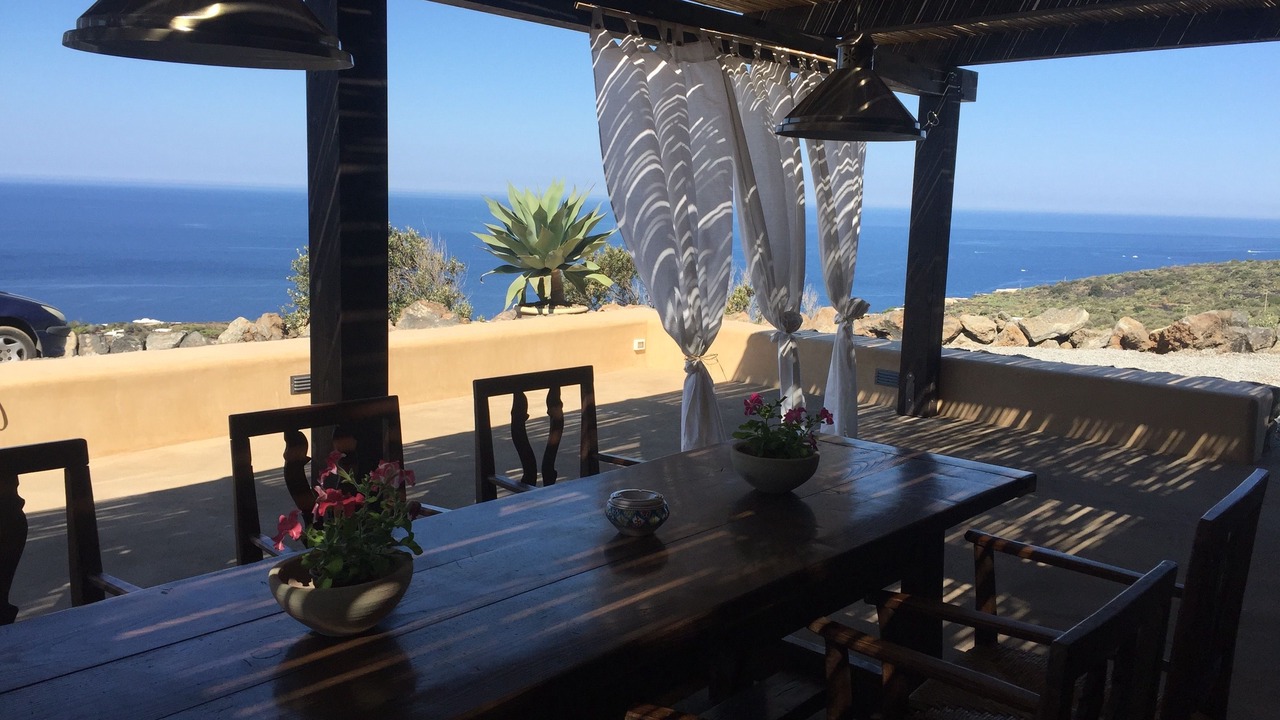 Photo of Patio Balcony in Pantelleria