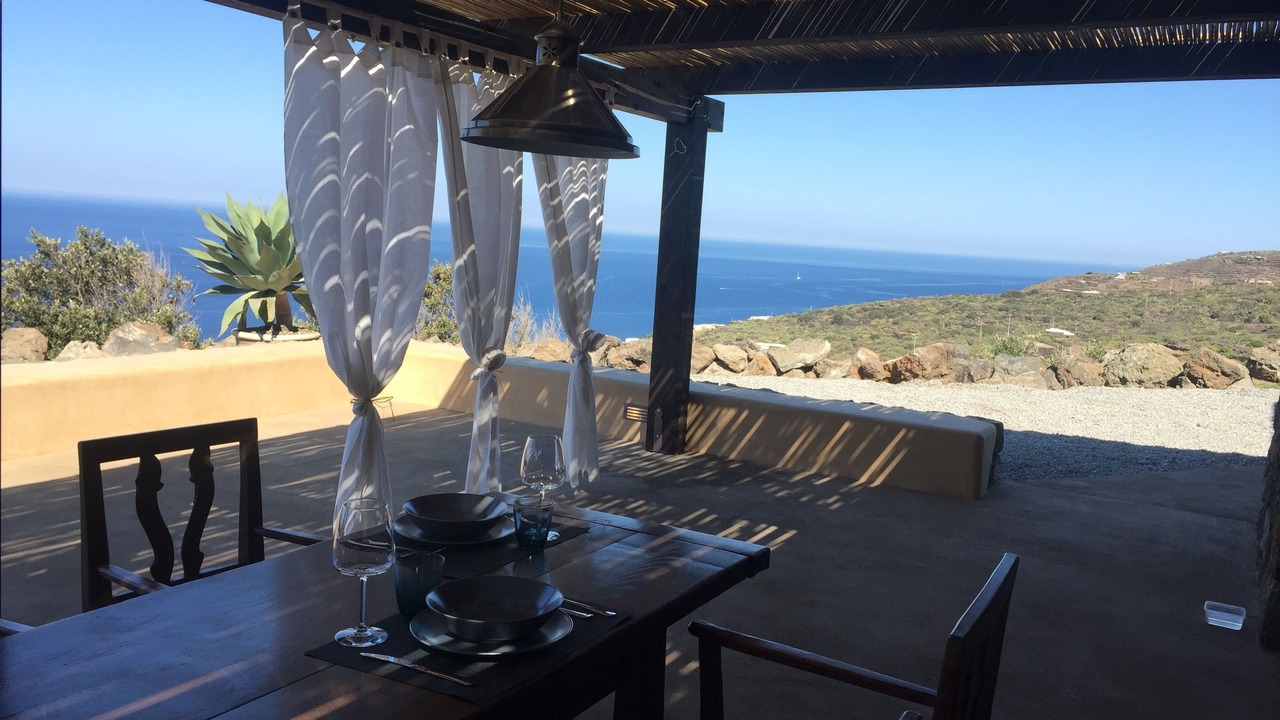 Photo of Patio Balcony in Pantelleria