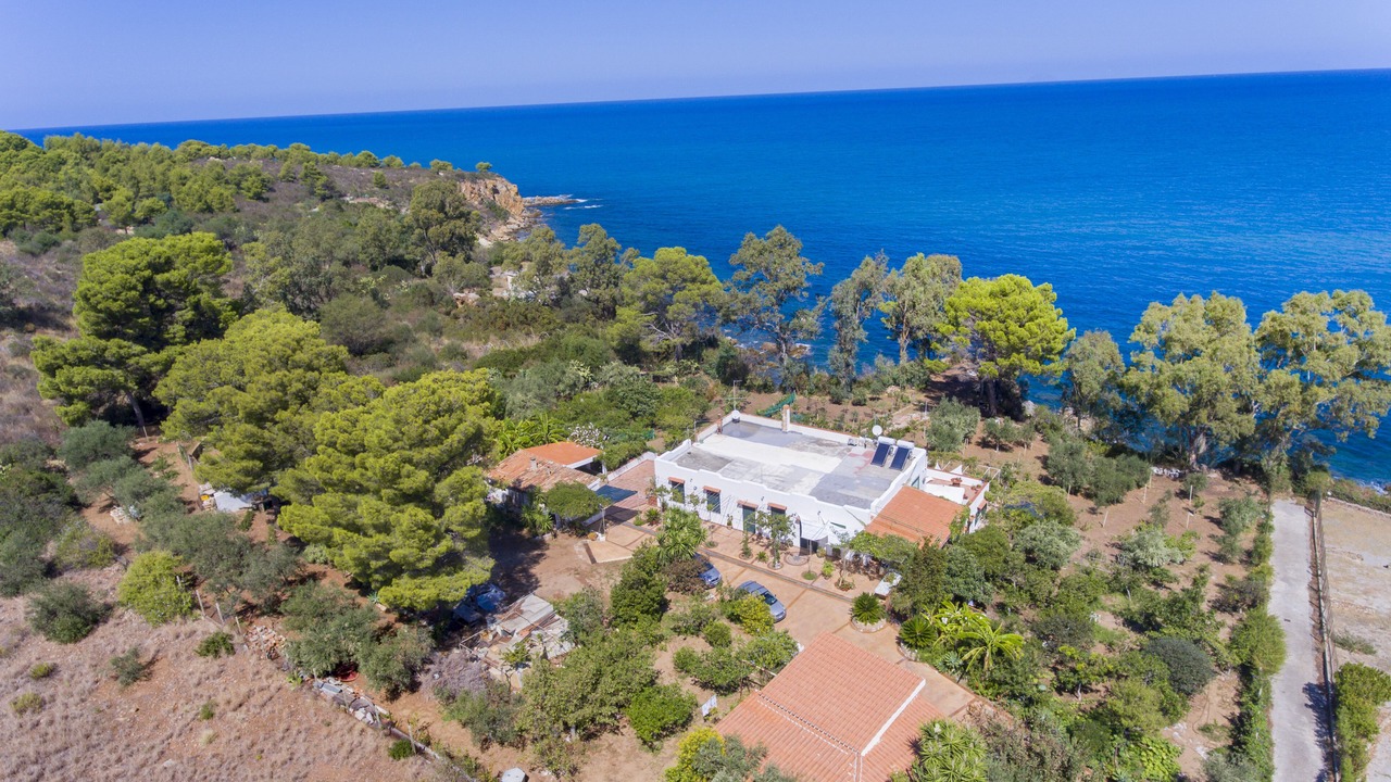 Photo of Outdoor in Pollina