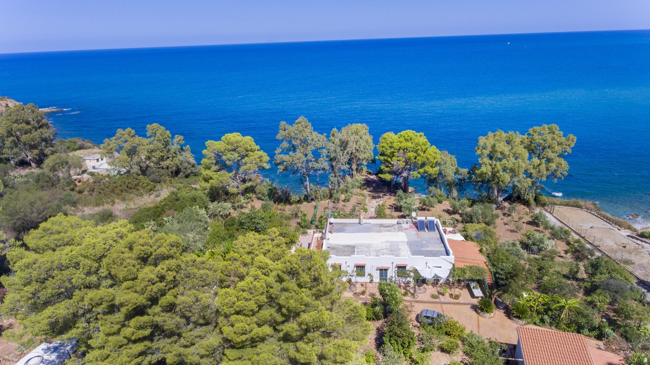 Photo of Outdoor in Pollina
