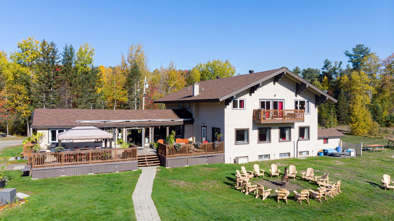 Photo of Outdoor in Sainte-Marguerite-du-Lac-Masson