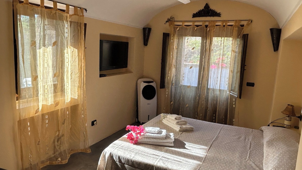 Photo of Bedroom in Pantelleria