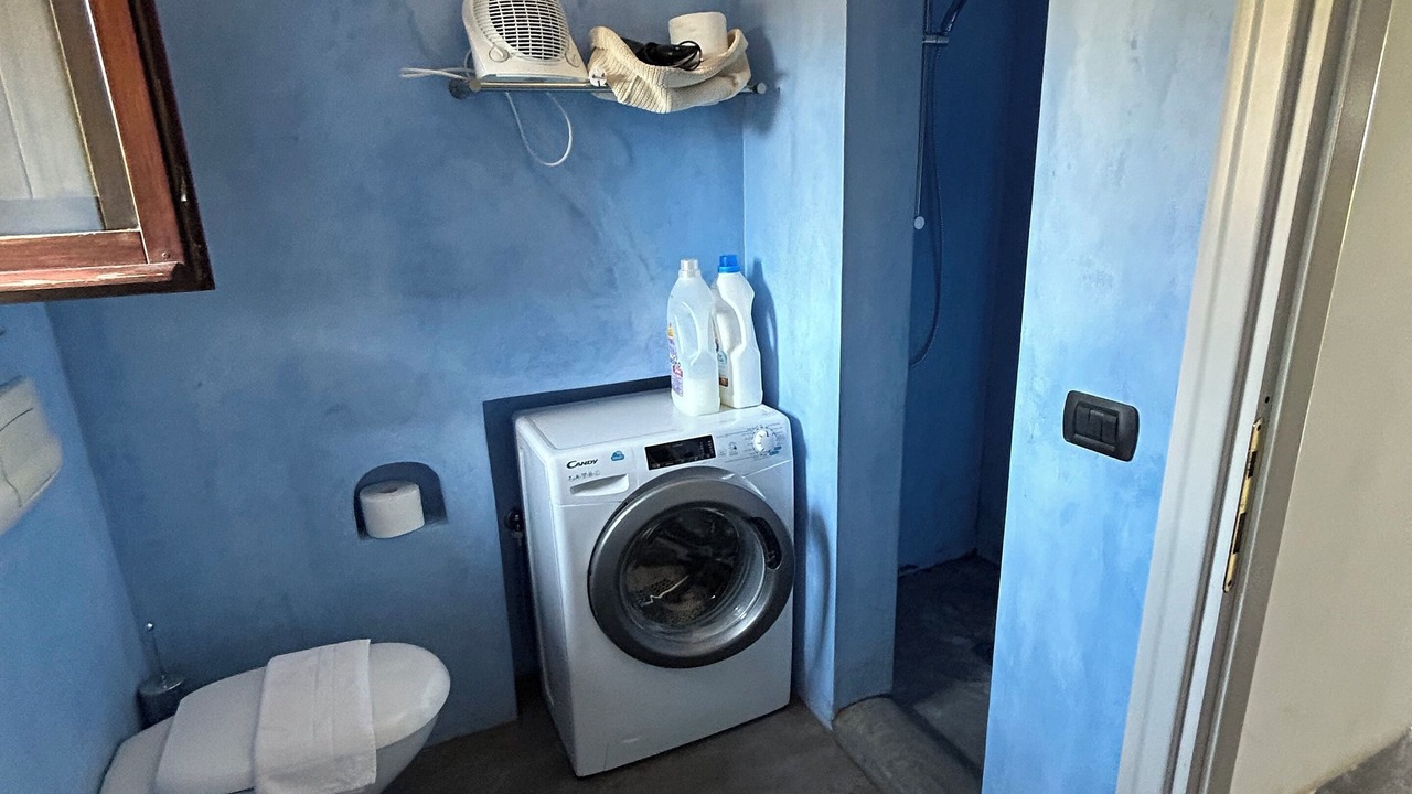 Photo of Bathroom in Pantelleria