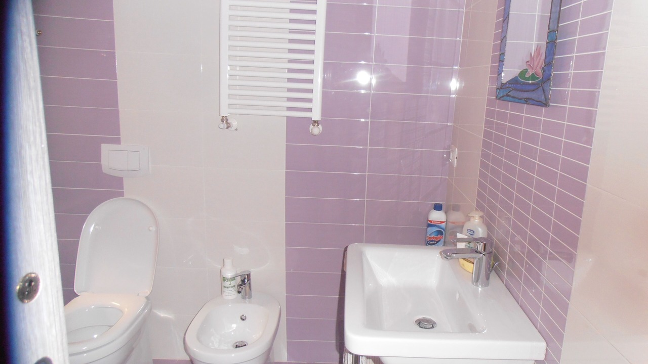 Photo of Bathroom in Subiaco