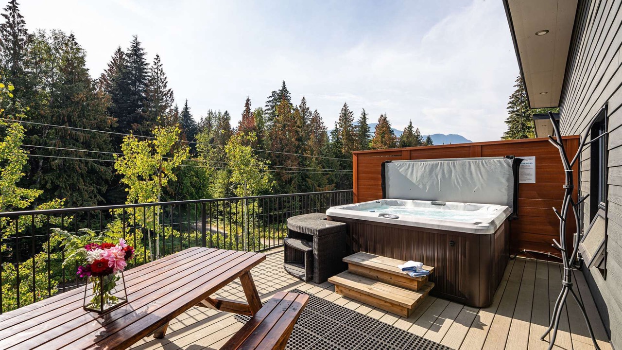 Photo of Patio Balcony in Revelstoke