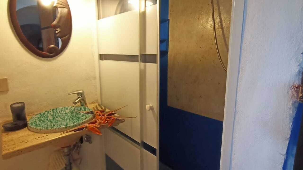 Photo of Bathroom in Kamma