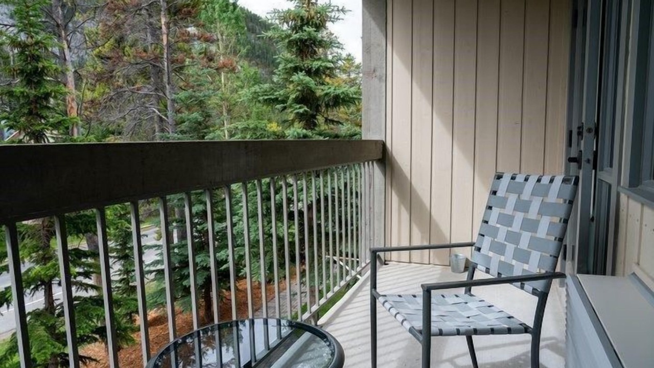 Photo of Patio Balcony in Banff