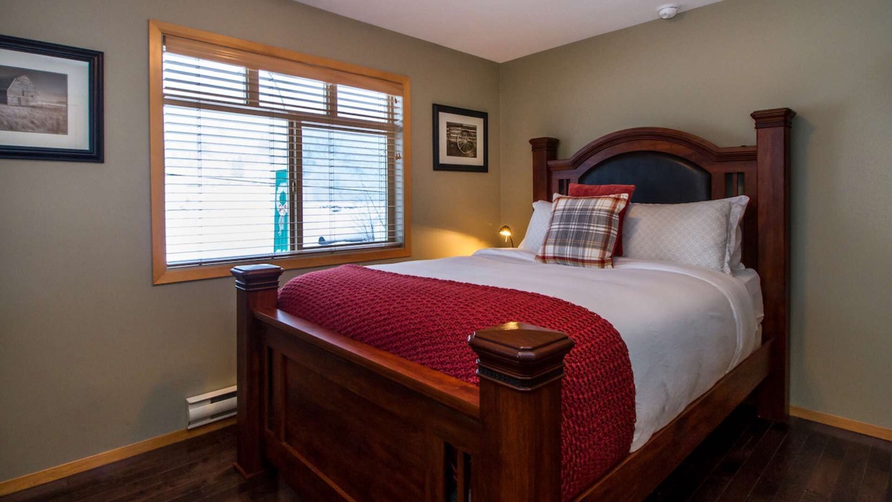 Photo of Bedroom in Revelstoke
