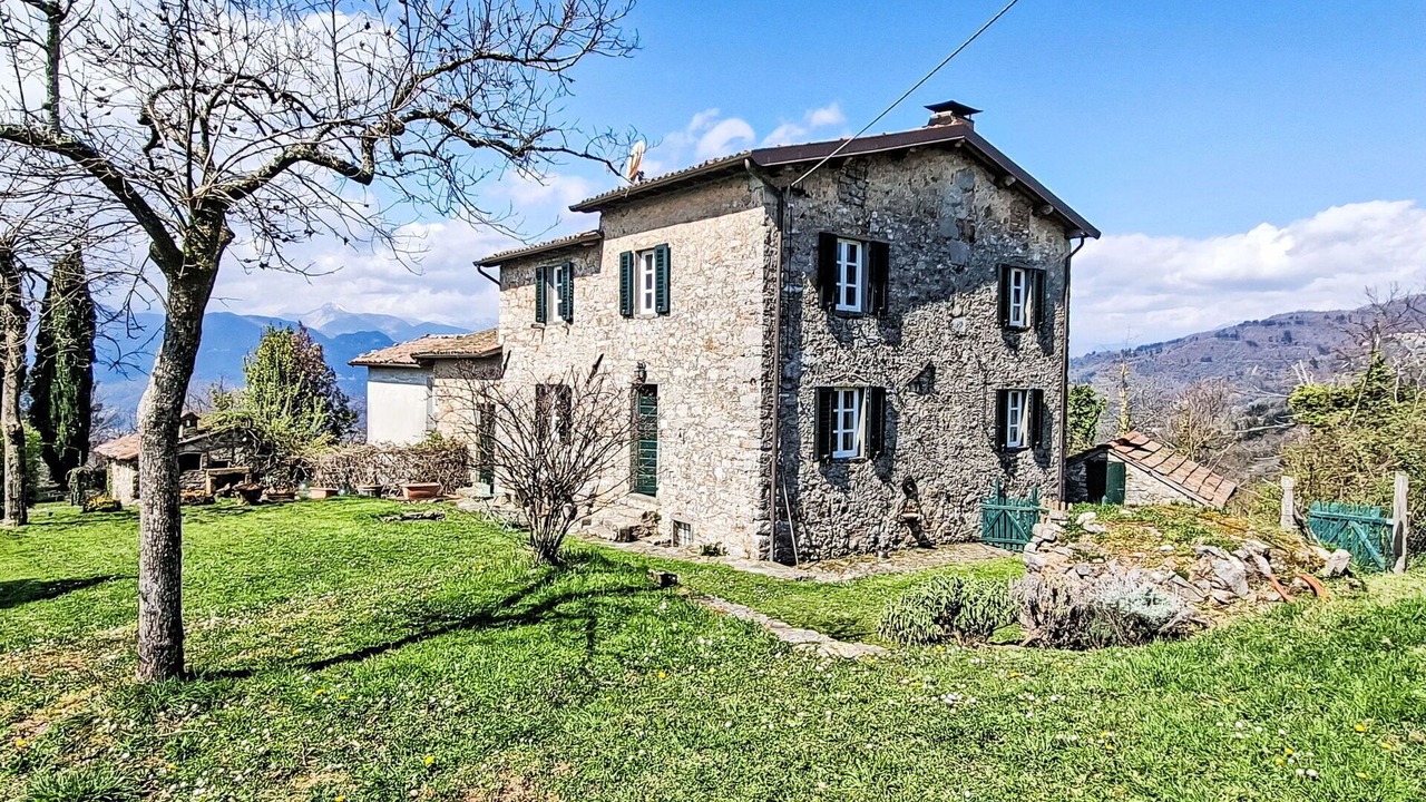 Photo of Others in Barga