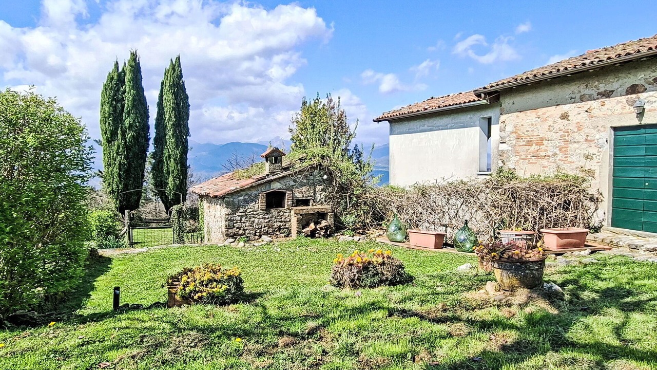 Photo of Outdoor in Barga
