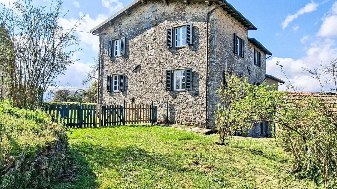 Photo of Others in Barga