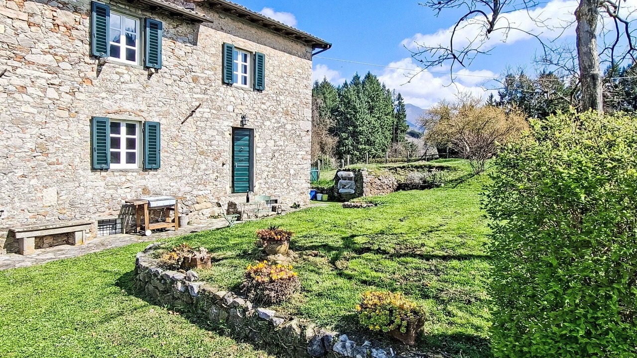 Photo of Outdoor in Barga