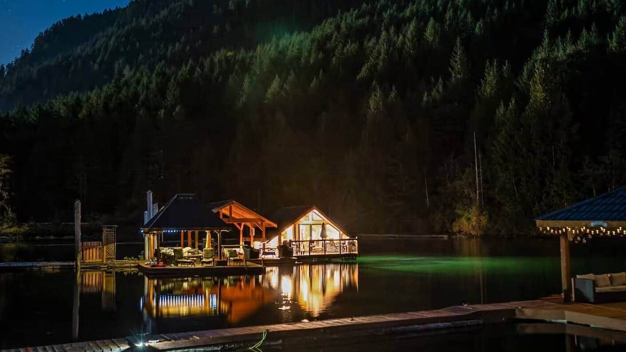 Photo of Others in Sproat Lake