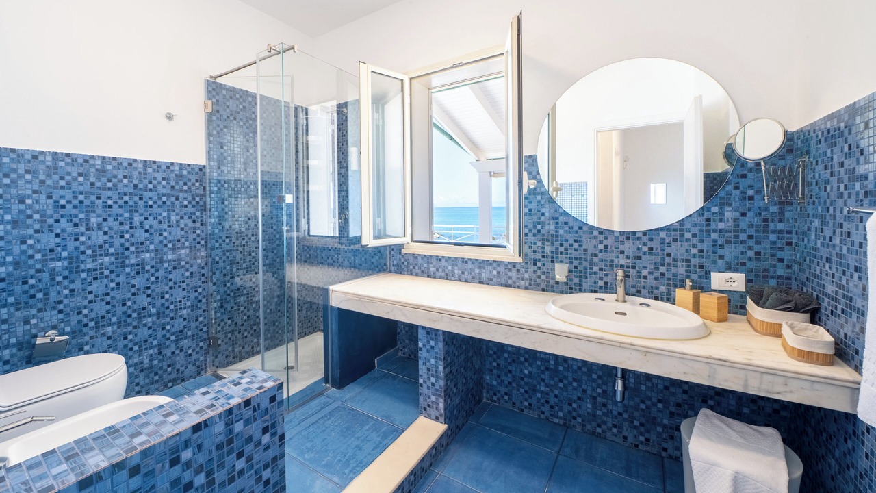 Photo of Bathroom in Trappeto