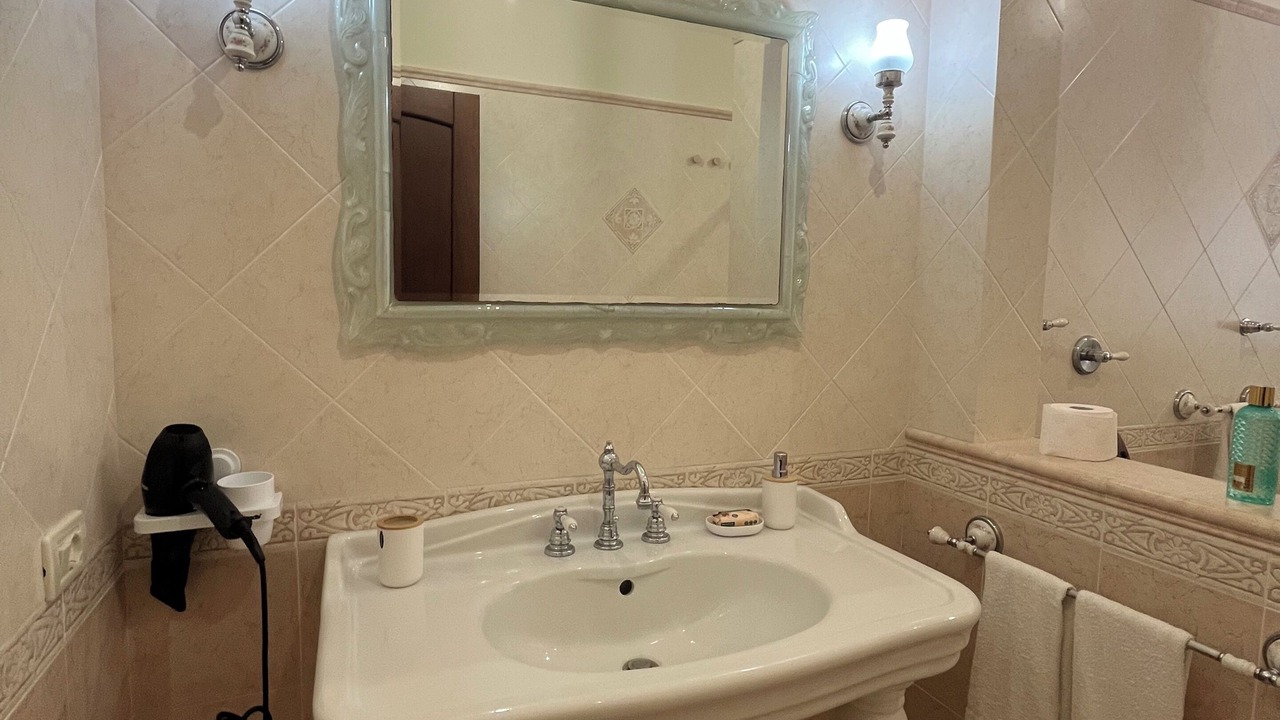 Photo of Bathroom in Nubia