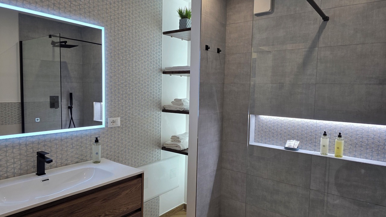 Photo of Bathroom in Porticello